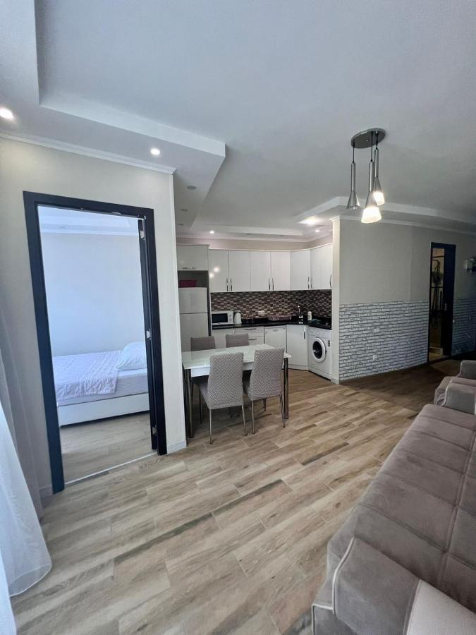 Luxure Apartments Batumi Exterior foto
