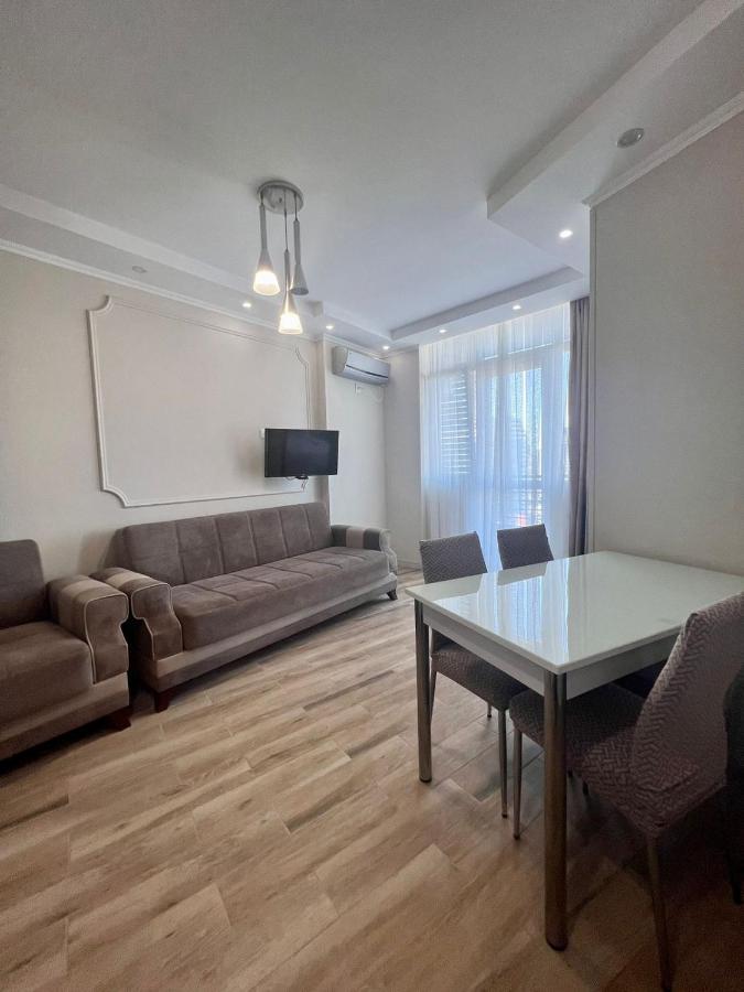Luxure Apartments Batumi Exterior foto